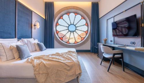 Deluxe Junior Suite