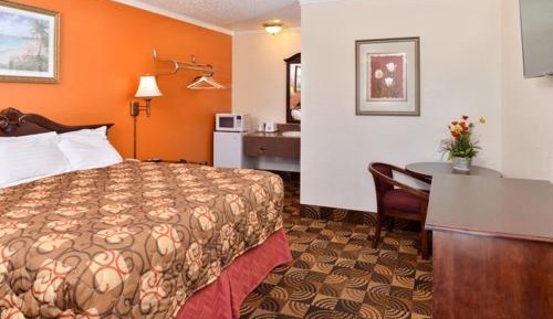 Queen Room