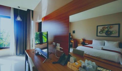 Suite with Balcony