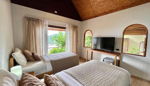 Deluxe Double Room with Sea View