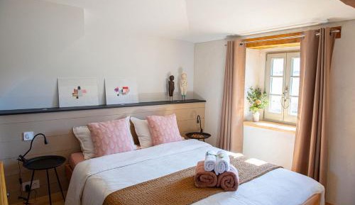 Queen Room with Garden View