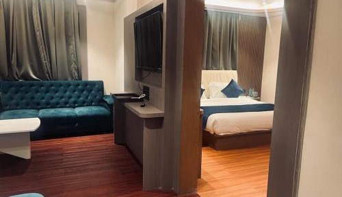 King Room with Mountain View