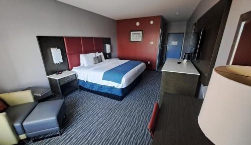 Standard King Room