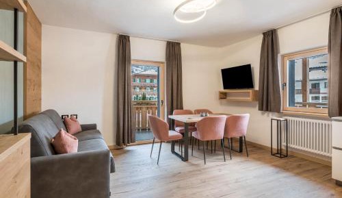 Two-Bedroom Superior Apartment