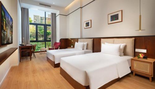 Superior Twin Room