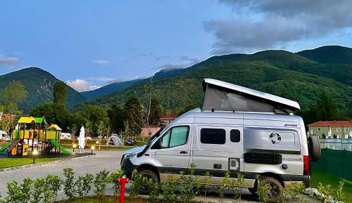 Empty lot - camper/caravan 80m2