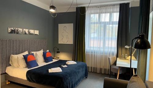 Double or Twin Room (Writer´s Room)