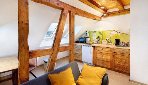 Superior One-Bedroom Apartment