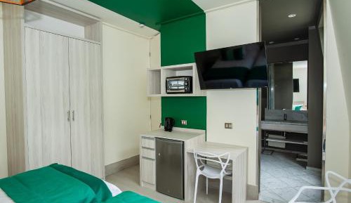 Standard Double Suite