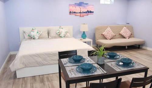 King Studio with Sofa Bed