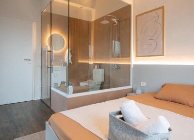 King Room with Balcony