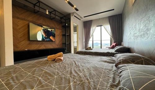 Studio with Balcony