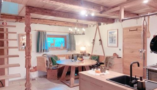 Two-Bedroom Apartment with Bathroom