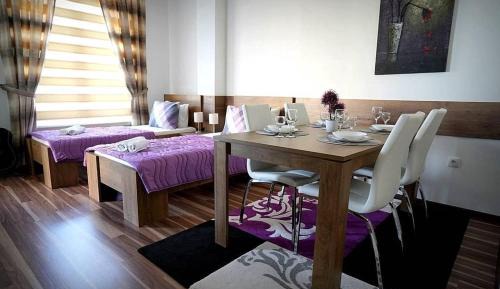 One Bedroom Apartment