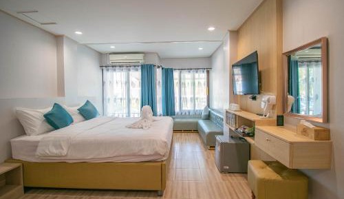 Family Suite with Balcony