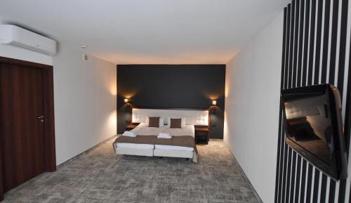 Two-Bedroom Apartment with Terrace