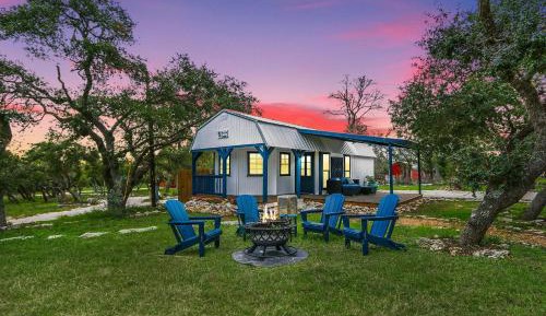 Three-Bedroom Holiday Home 