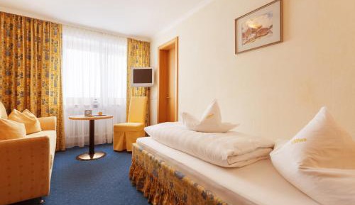 Classic Single Room