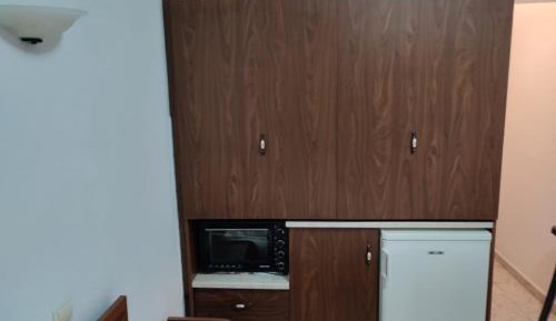Quadruple Room with Private Bathroom