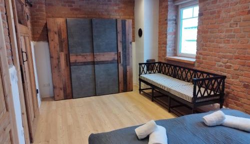 Superior One-Bedroom Apartment