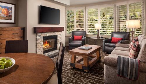 Two-Bedroom Villa with Fireplace