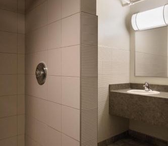 Twin Room with Shared Bathroom