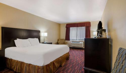 King Room with Bathtub - Disability Access/Non-Smoking