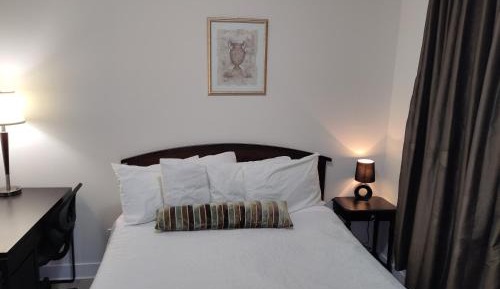 Double Room with Shared Toilet
