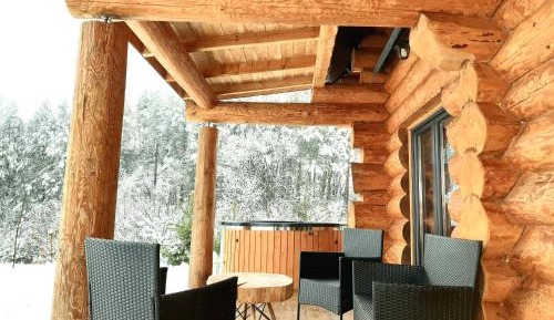 Two-Bedroom Chalet with Jacuzzi