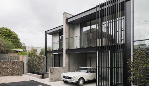 Three-Bedroom Townhouse