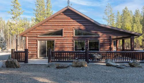 Three-Bedroom Chalet