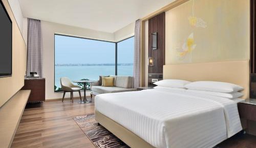 Executive King Room