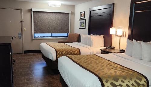 Deluxe Queen Room with Two Queen Beds