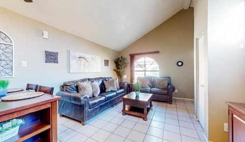 One Bedroom Apartment