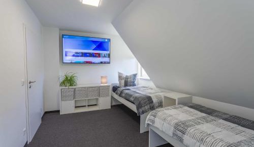 One-Bedroom Apartment with Garden View