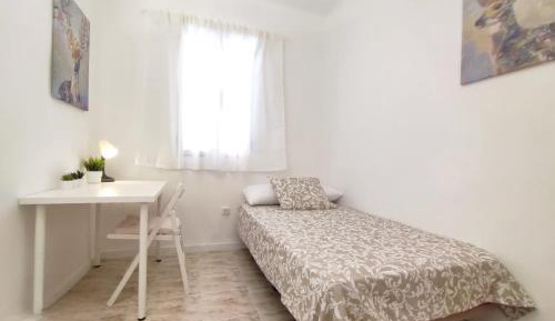 Double Room with Shared Bathroom