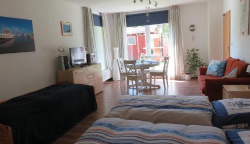 Studio with Garden View