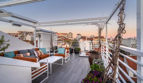Apartment with Terrace