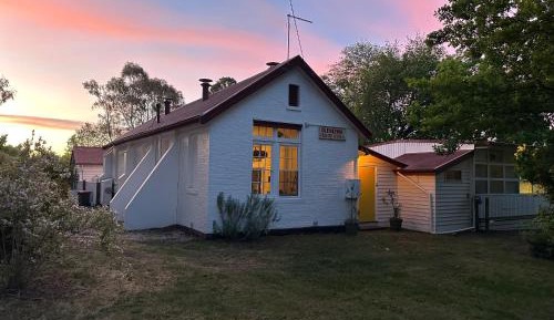 One-Bedroom House