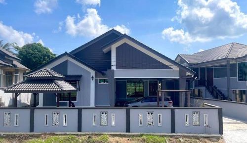 Five-Bedroom House
