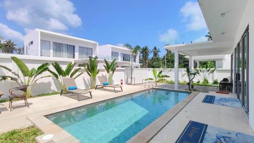 Three-Bedroom Villa