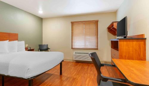 Standard Double Room - Non-Smoking