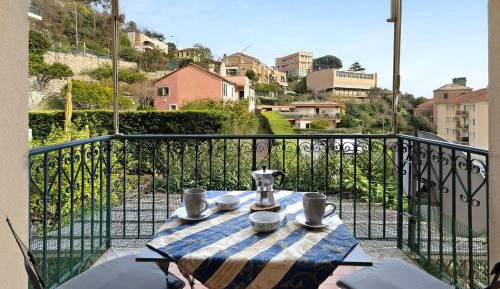 Superior One-Bedroom Apartment with Balcony
