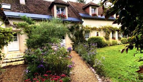 Holiday Home (8 Adults)