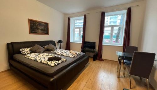 Basic Triple Room