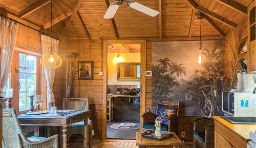 One-Bedroom Holiday Home