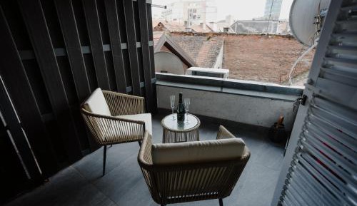 Apartment with Balcony