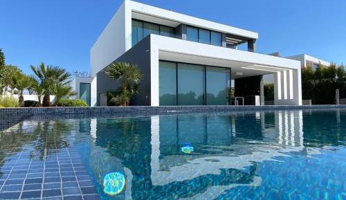 One-Bedroom Villa