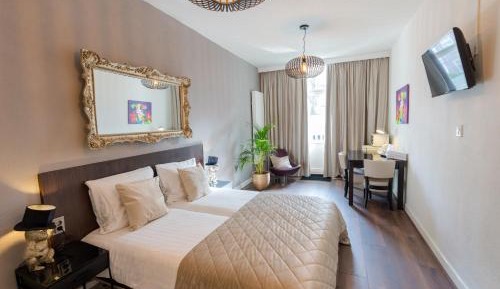 Double Room with Private Bathroom
