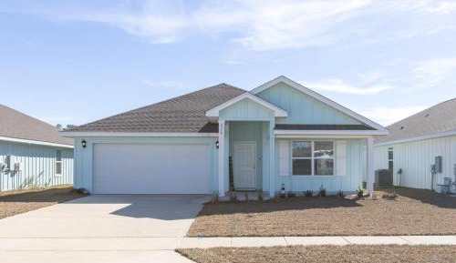 Four-Bedroom Holiday Home